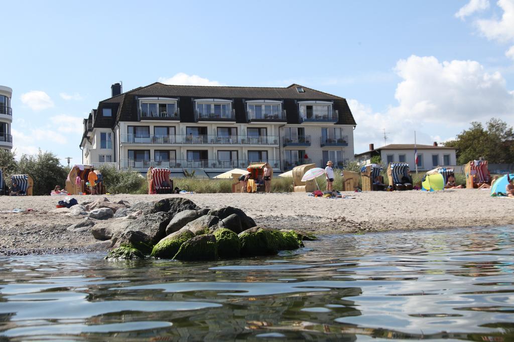 Mein Strandhaus - Hotel, Restaurant & Schwimmbad Timmendorfer Strand Exterior photo